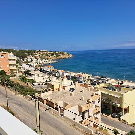Seaview Flora'S Luxury Apartment-300Meters From The Beach Ретимно Екстериор снимка