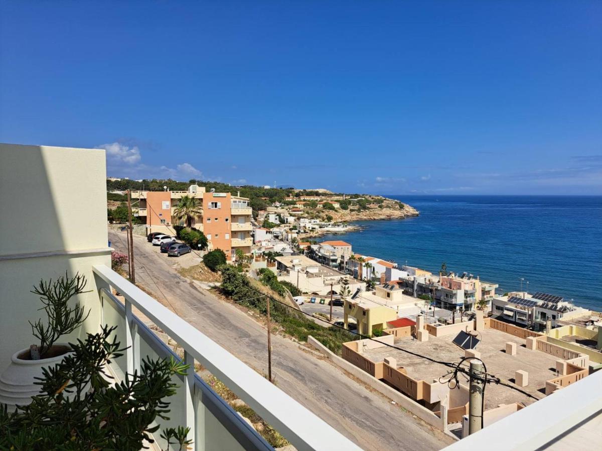 Seaview Flora'S Luxury Apartment-300Meters From The Beach Ретимно Екстериор снимка