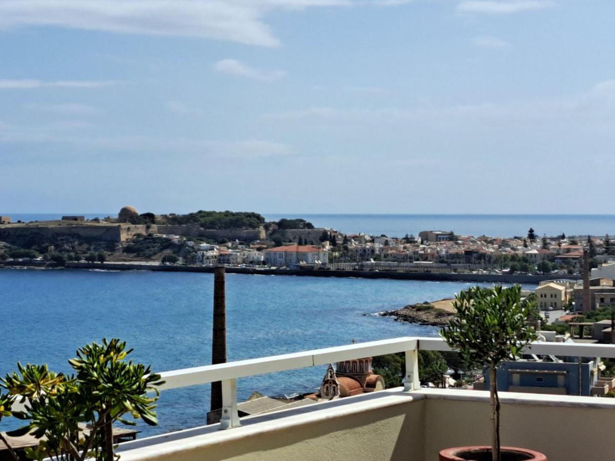 Seaview Flora'S Luxury Apartment-300Meters From The Beach Ретимно Екстериор снимка