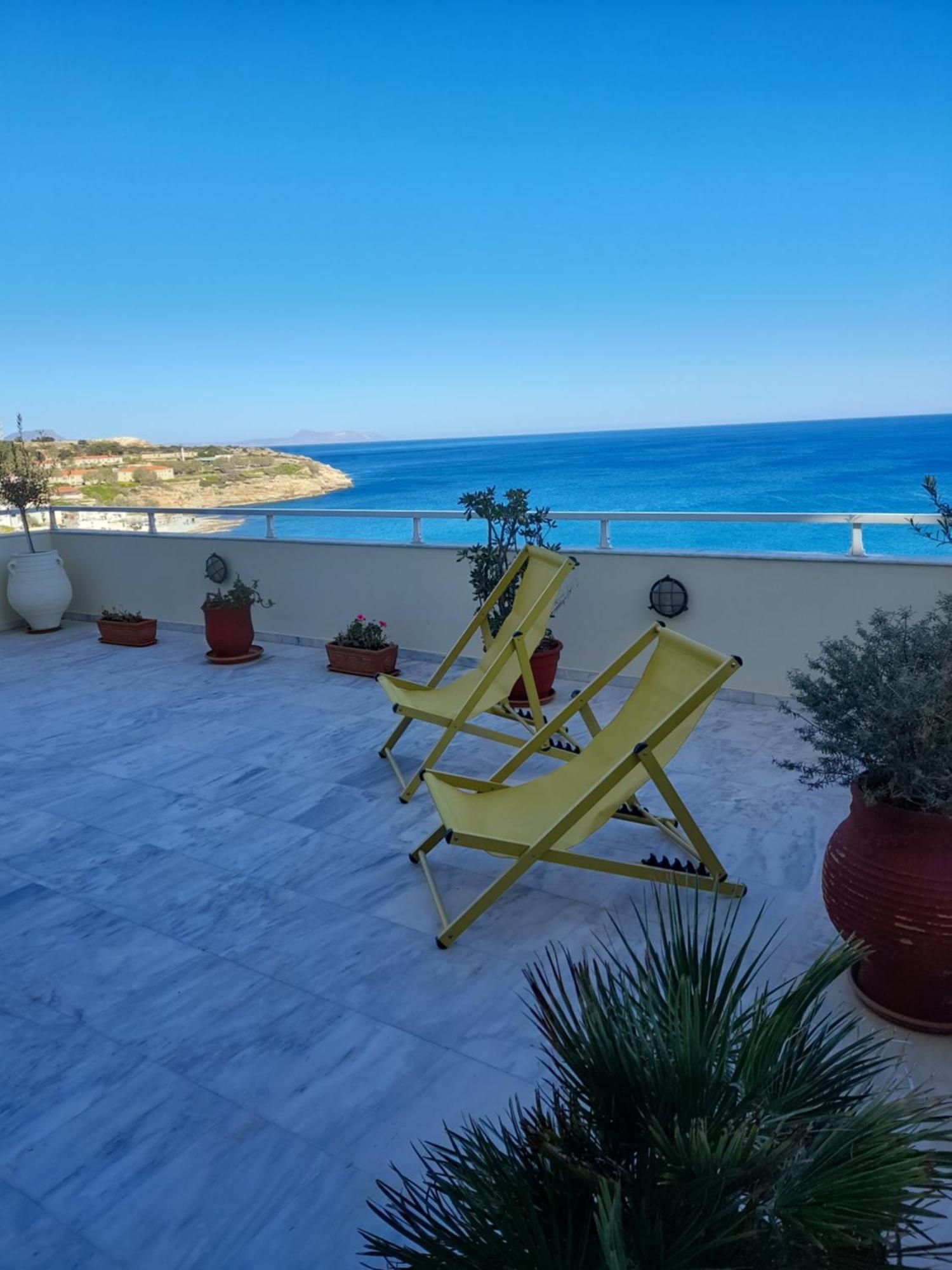 Seaview Flora'S Luxury Apartment-300Meters From The Beach Ретимно Екстериор снимка